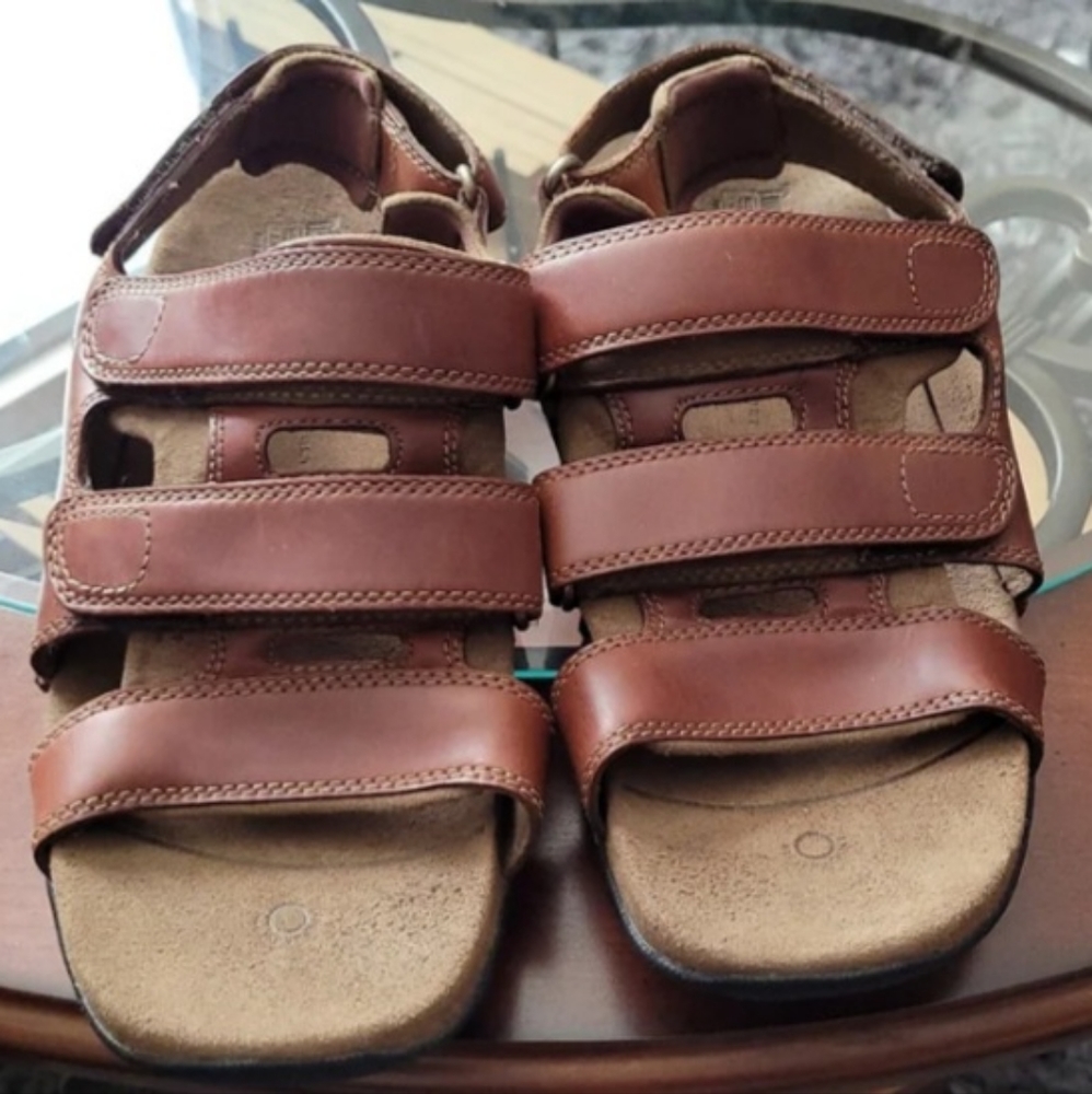Timbaland size 9 B2